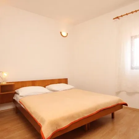 8174b Apartamento