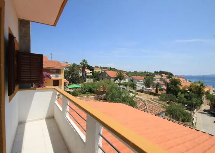 8174b Apartman